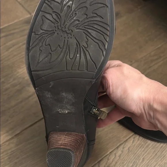 Black Leather Ankle Boots with Gold Accents - Picture 3 of 9